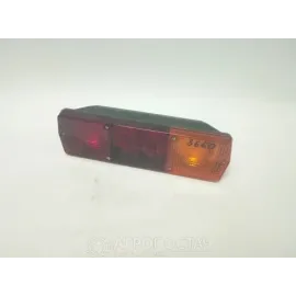 Фонарь задний правый 12-24 В