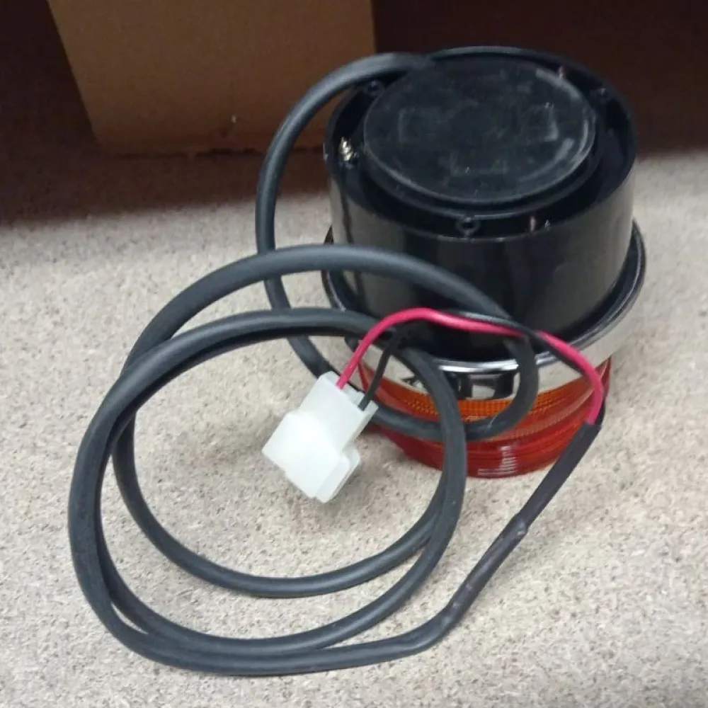 Фонарь LED 12-24 В проблесковый оранжевый универсальный с магнит и механическим креплением МП-120