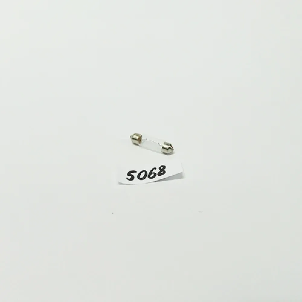 Лампа софитная салона АС24 В-10/5W