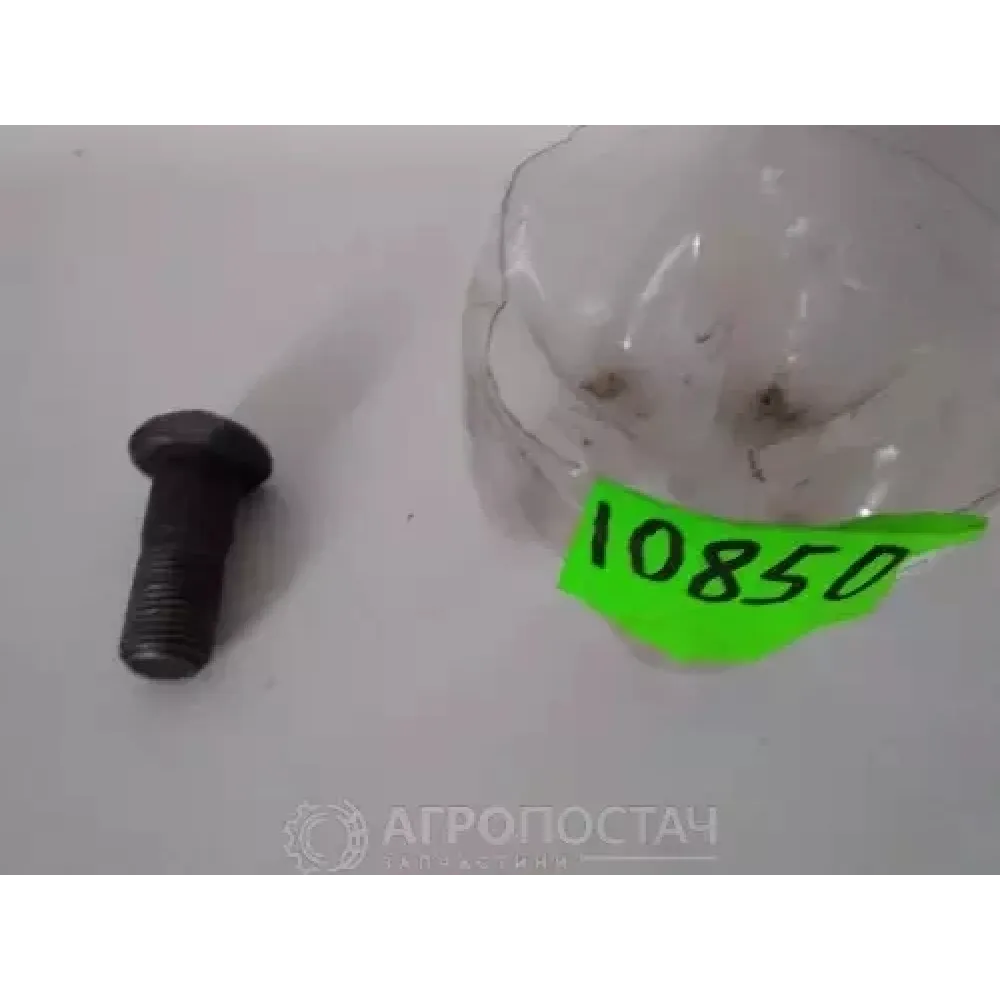 Болт валу карданного короткий