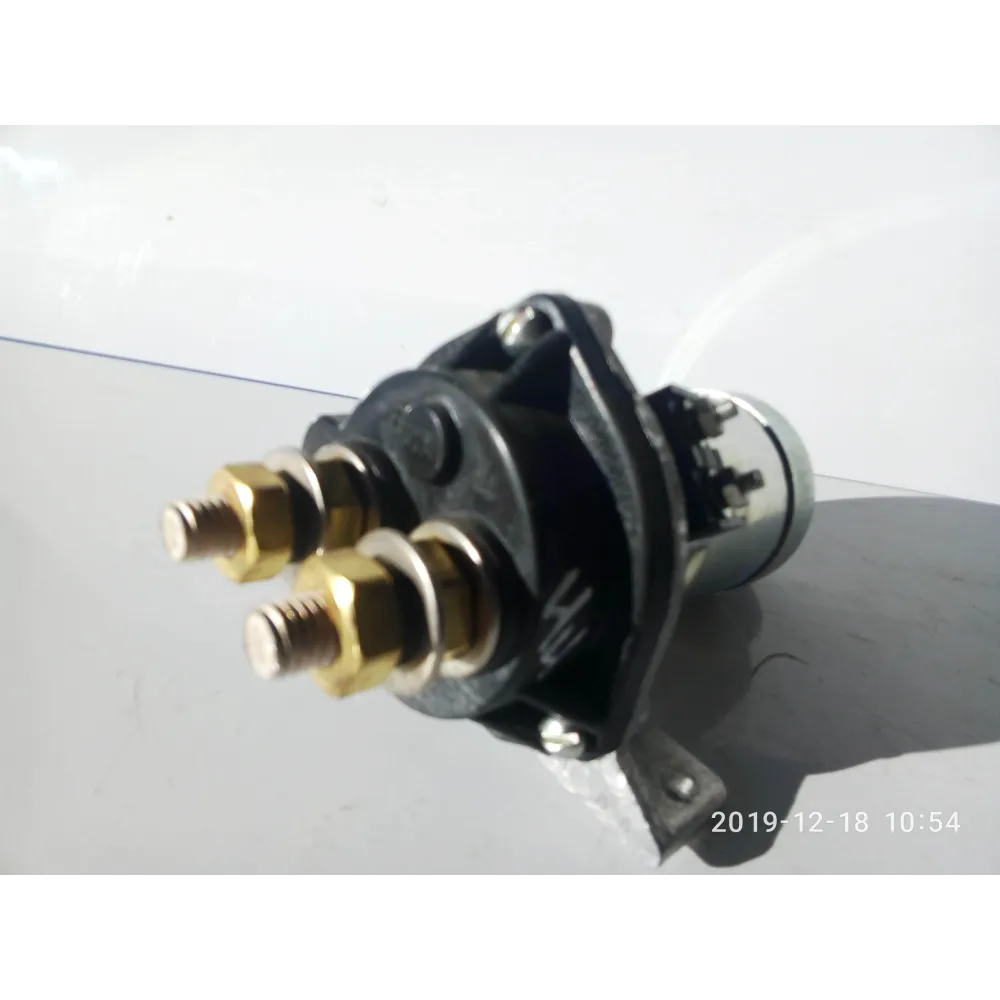 Вимикач маси 24 В 1420.3737