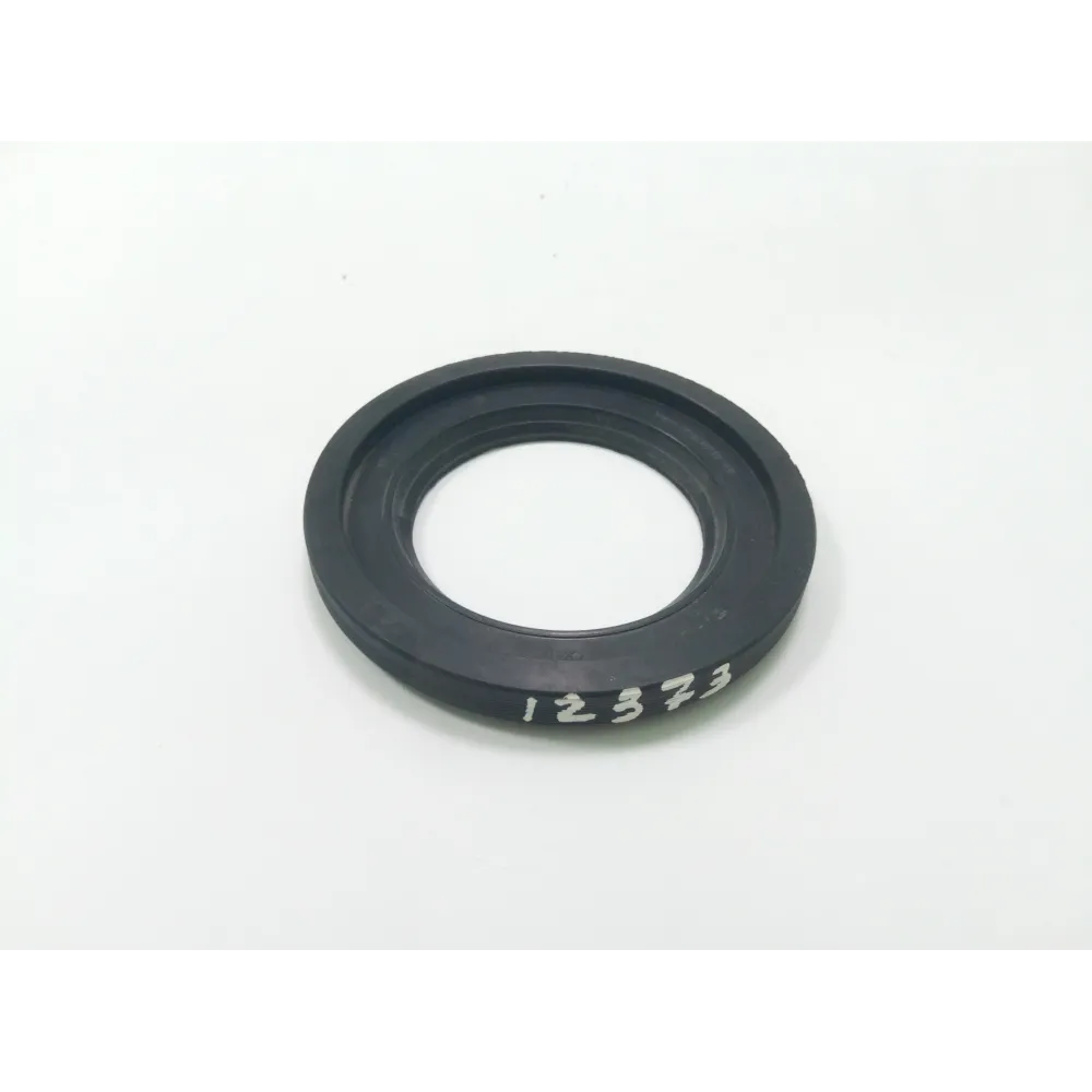 Манжета ступицы заднего колеса 53205-3104040 КамАЗ 6520