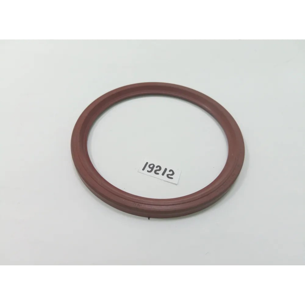 Манжета ступиці заднього колеса 500А-3104038