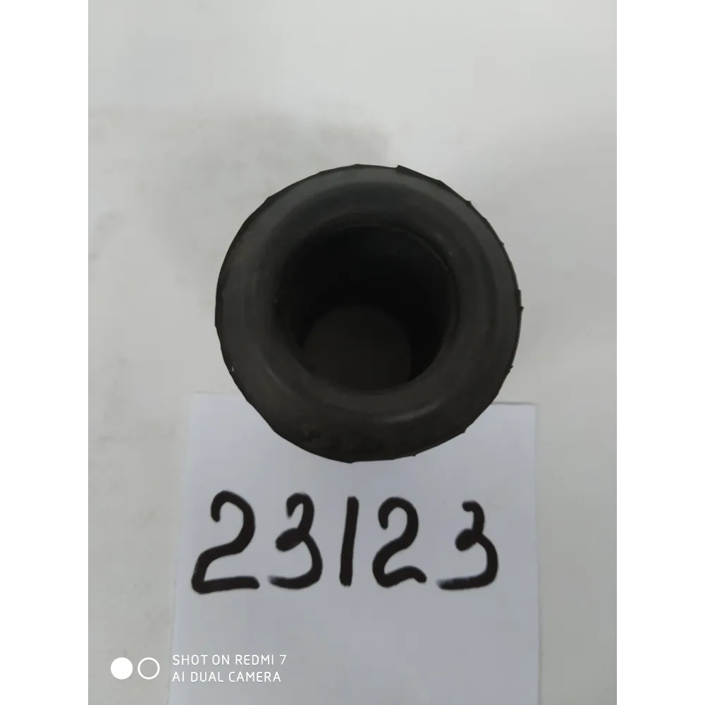 Втулка гуркоту верхнього стану підвіски молотарки 44Б-00238