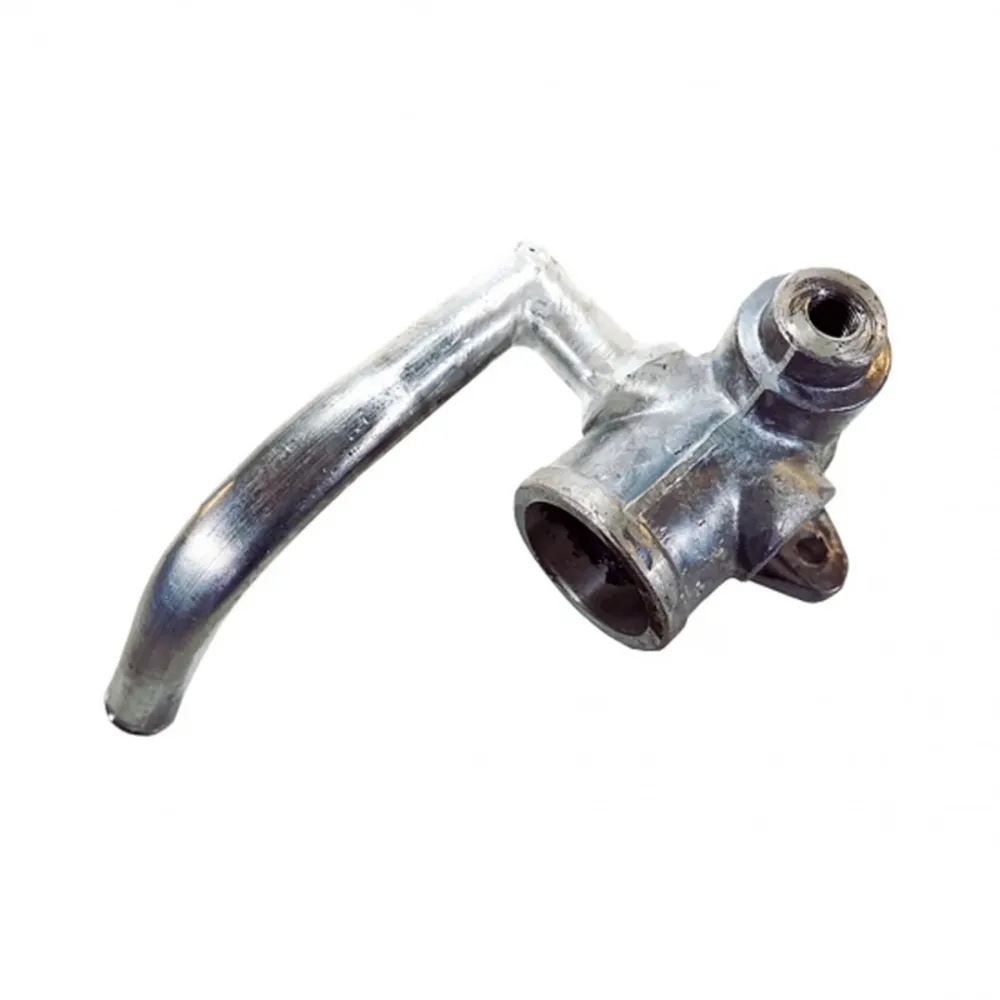 Патрубок водяного насосу 6422-1303240