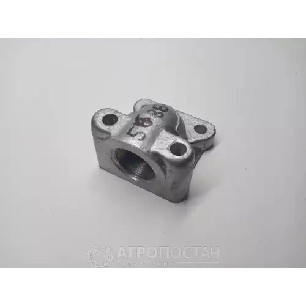 Муфта кутова під насос НШ-32 НШ-40 НШ32-МУ МТЗ 80, МТЗ 82, ХТЗ T-150, ХТЗ T-150Г(ХТЗ), ХТЗ T-150К(ХТЗ)