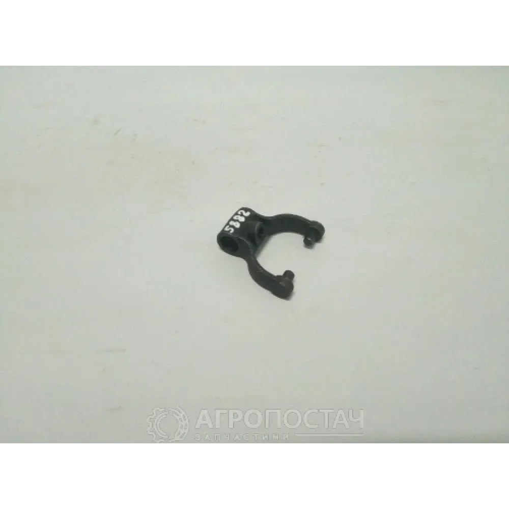 Вилка привода насоса НШ-32 36-1022050 ЮМЗ 6