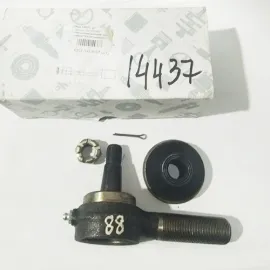 Шарнир рулевой тяги левый