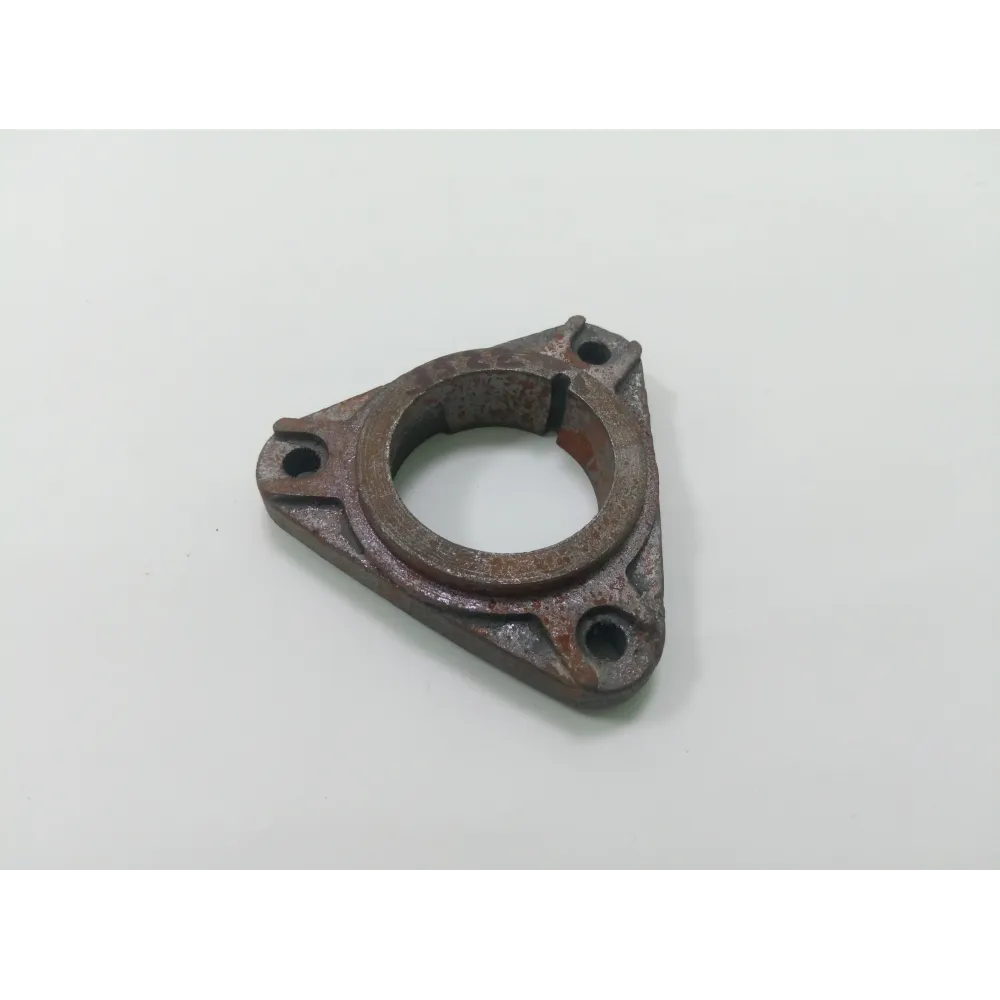 Корпус підшипника на 3 отвори під підшипник Н 027.102