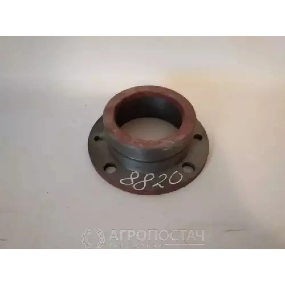 Стакан подшипника 7.39.113 ВТЗ T-25A, ЛТЗ T-16, ЛТЗ T-25, ХТЗ 2511