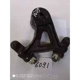 Коромысло с пальцами шаровыми в сборе