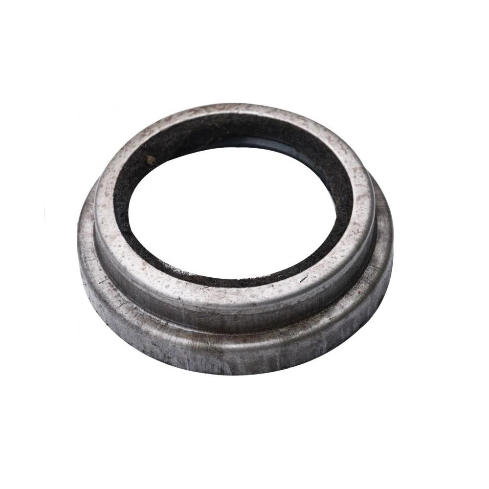 Пильовик ступиці