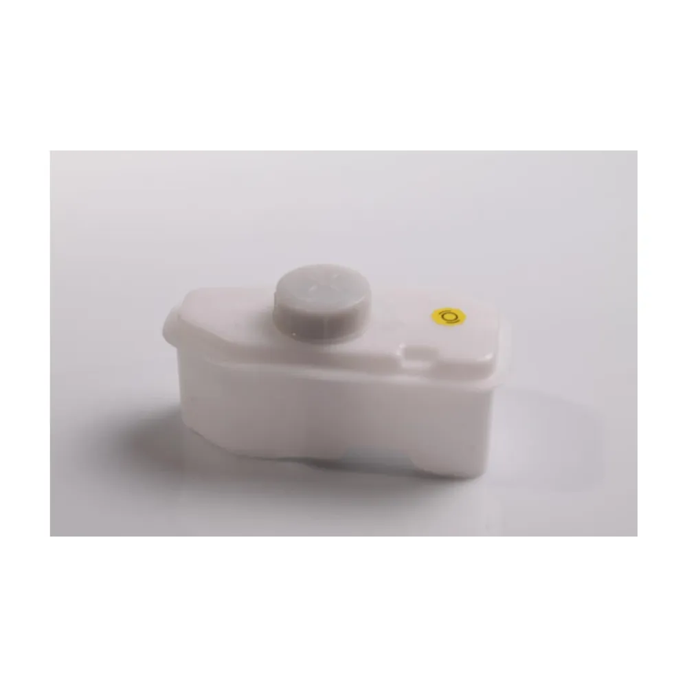 Бачок головного гальмівного циліндра 66-11-3505103-01