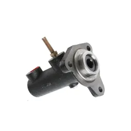 Цилиндр тормоза главный