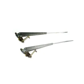 Рычаги правого и левого стеклоочистителей