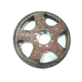 Колесо направляющее движителя