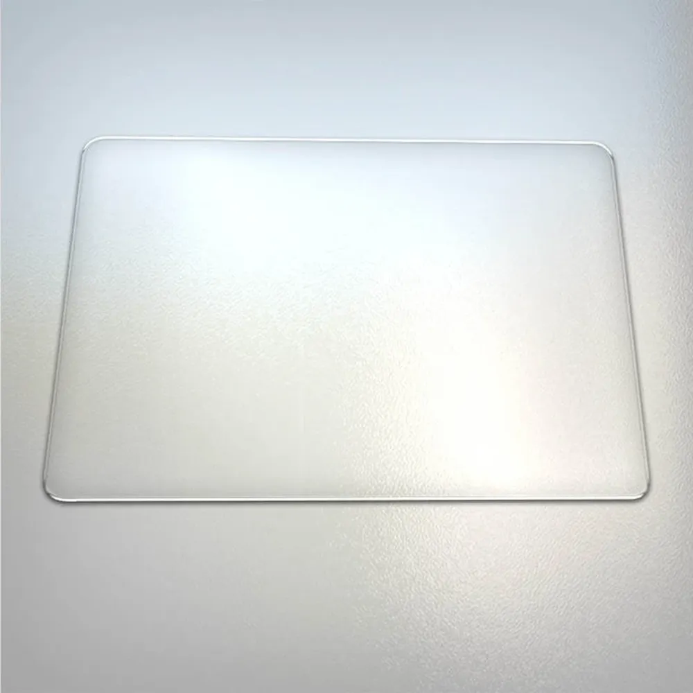 Стекло боковое-форточка Т30.45.353 ВТЗ T-25A, ЛТЗ T-25