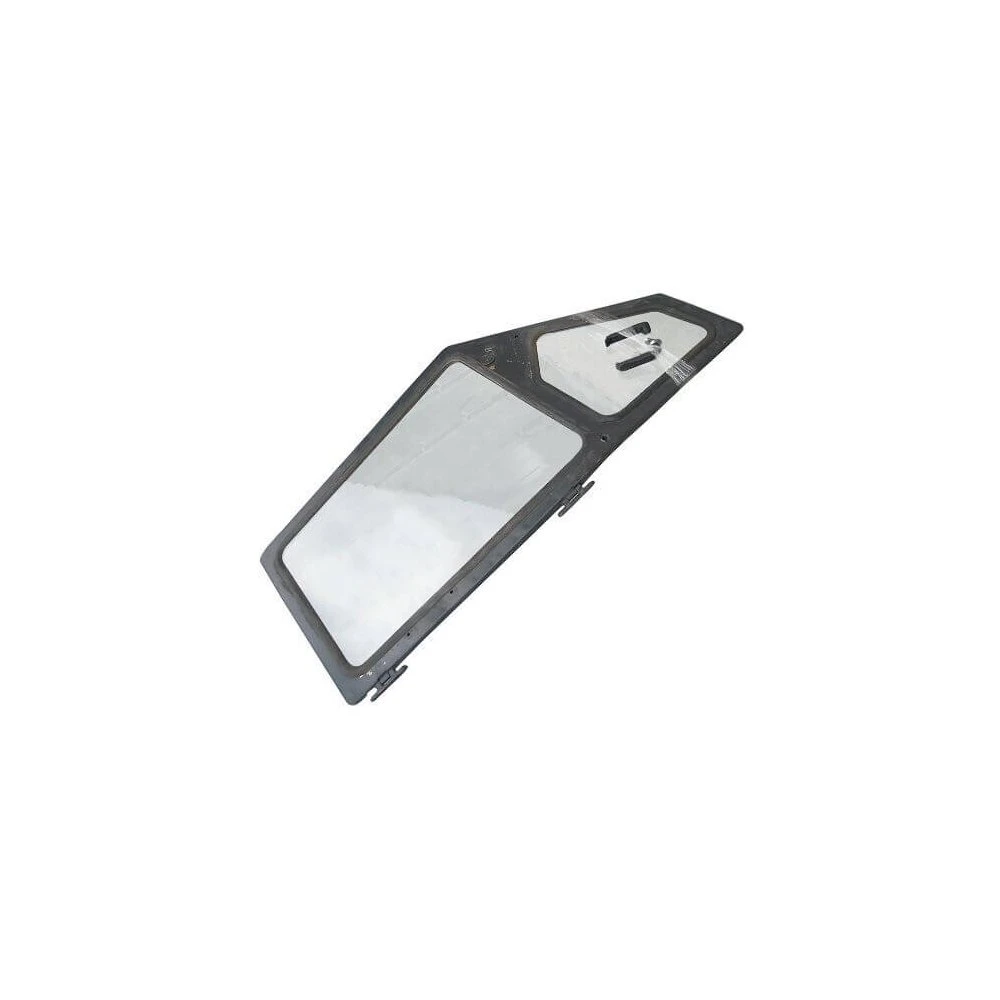 Дверь левая в сборе 45Т-6708010СБ ЮМЗ 6