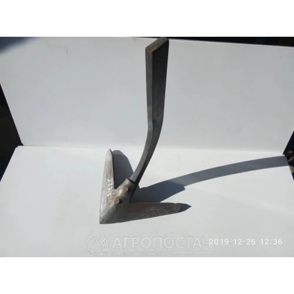 Лапа стрельчатая в сборе со стойкой Н 043.05.008