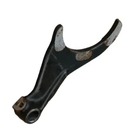 Вилка включения рядов раздаточной коробки