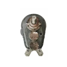 Поворотний пристрій