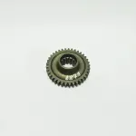 Шестерня ведома реверс-редуктора