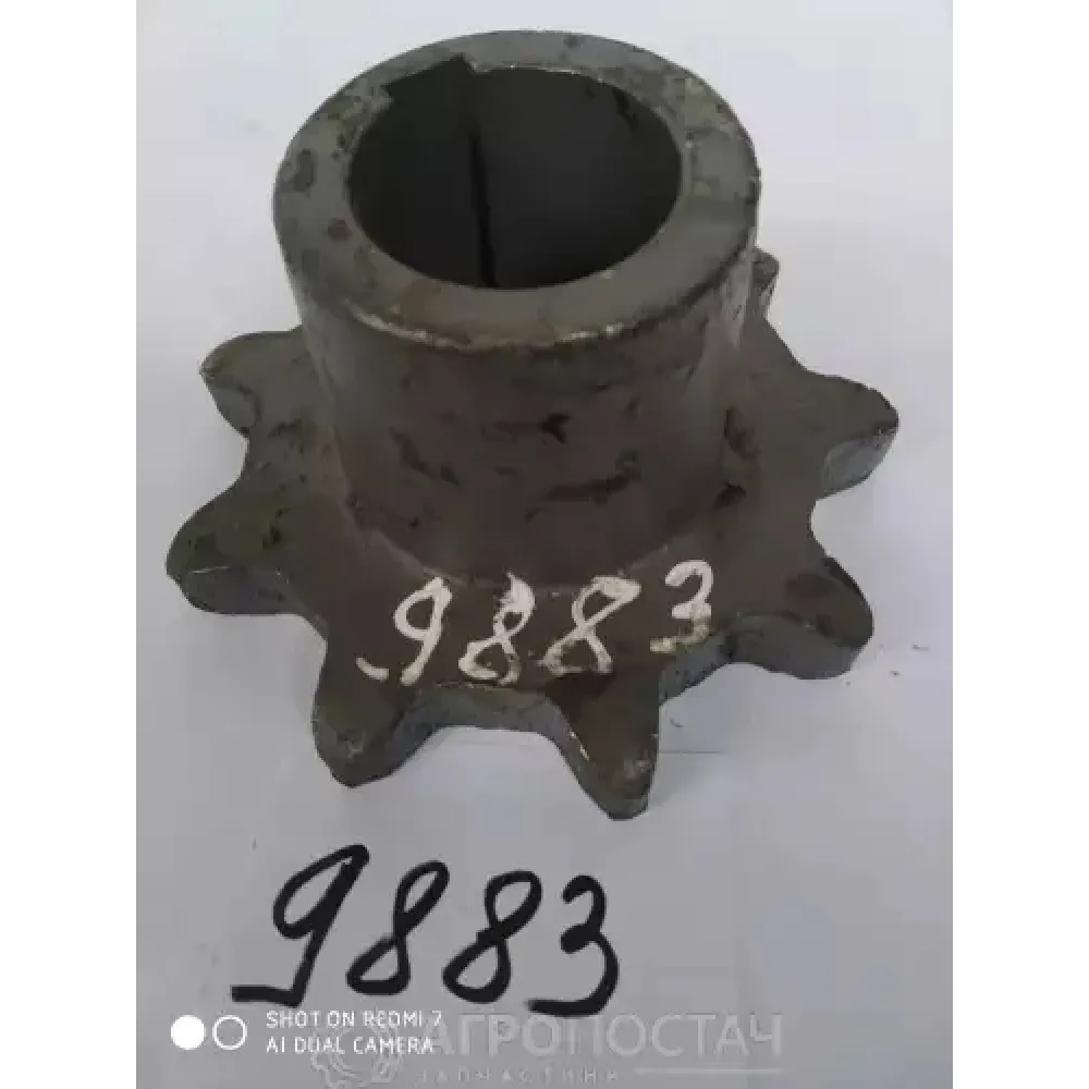 Звездочка подборщика транспортера