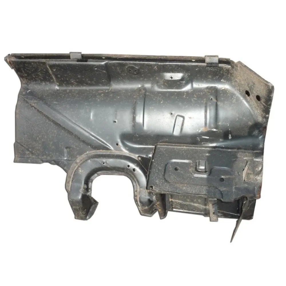 Бризговик крила переднього лівого