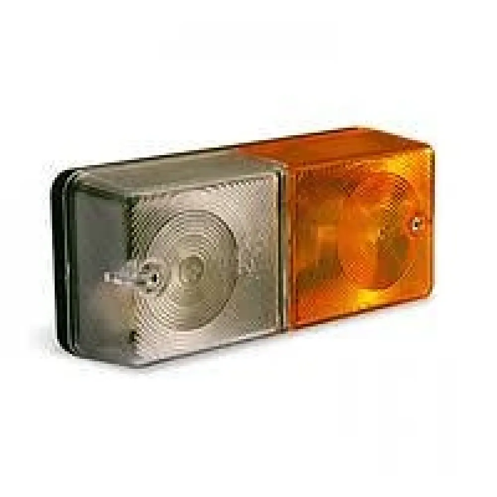 Фонарь передний Ф402 МТЗ 1025, МТЗ 1221, МТЗ 80, МТЗ 82, МТЗ 892, МТЗ 920