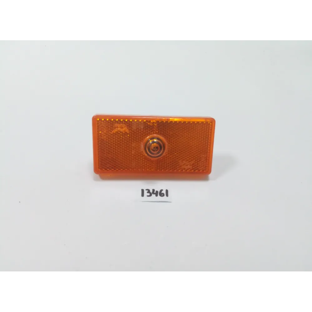 Ліхтар габаритний бічний жовтий ПП 100.00