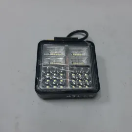 Фара LED 48 Вт квадратна металева широкий промінь