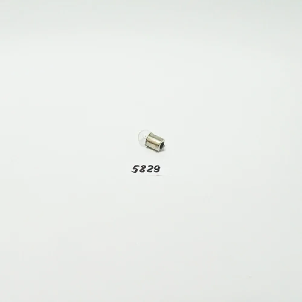 Лампа поворотномірного знака кабіни салону 12 В А12 В-5W