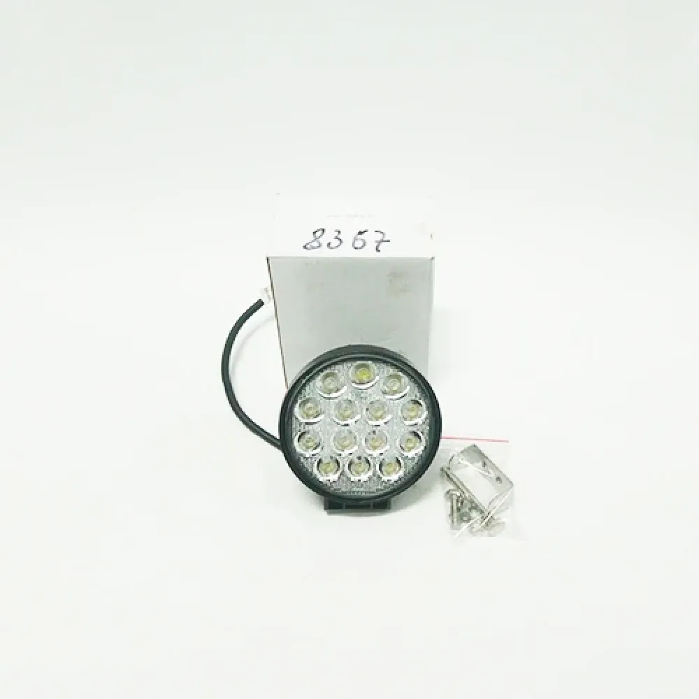 Фара LED круглая металлическая широкий луч 453701050 МТЗ 80, МТЗ 82, ЮМЗ 6