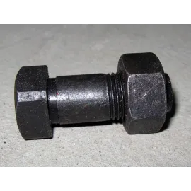 Болт валу карданного з гайкою