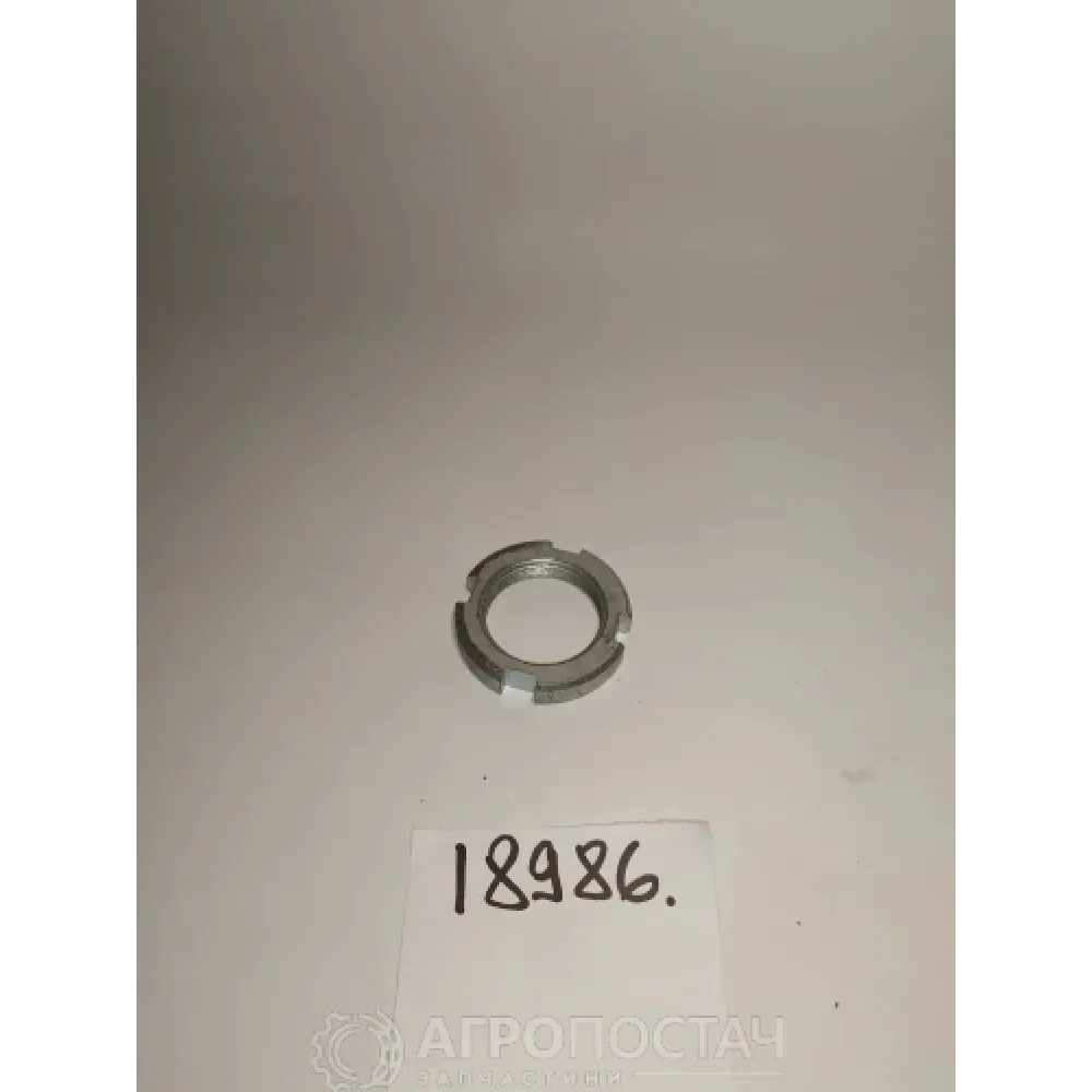 Гайка валу первинного 44-60314