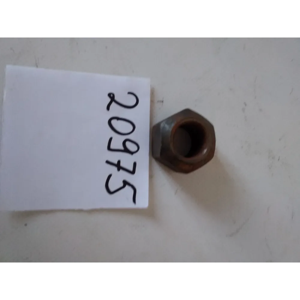 Гайка колеса