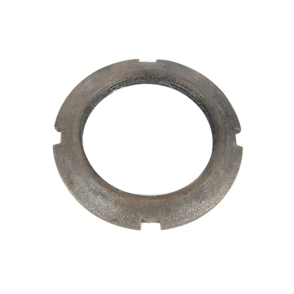 Гайка валу первинного