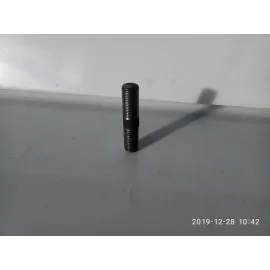 Шпилька кріплення кермового важеля