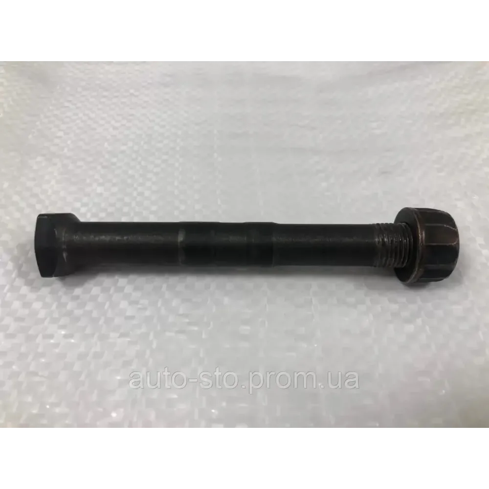 Болт шатуна з гайкою