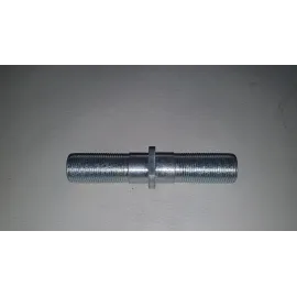 Шпилька колеса задня