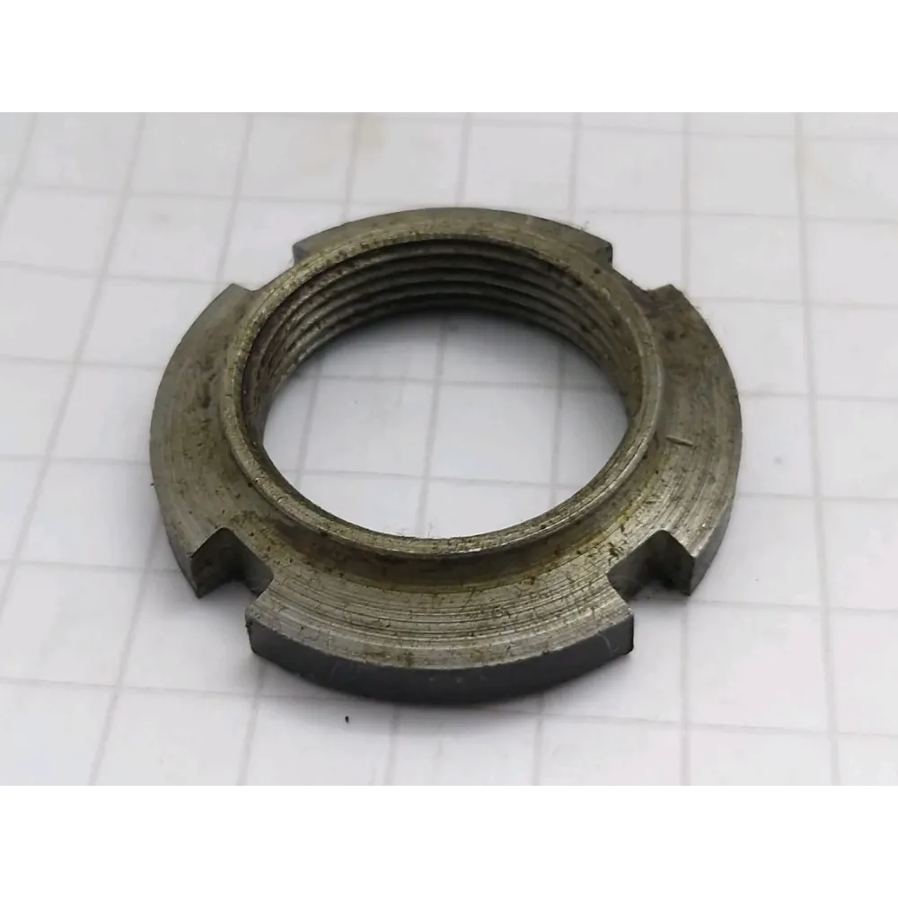 Гайка валу приводу ПВМ