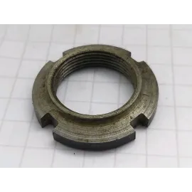 Гайка валу приводу ПВМ