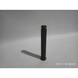 Палець гідроциліндра навішування нижній