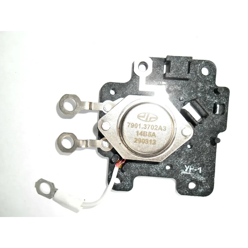 Регулятор напруги інтегральний 12 В 7901.3702