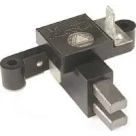 Регулятор напруги інтегральний 24 В