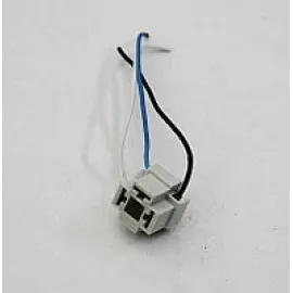 Розʼєм штекерний фарний тримісний