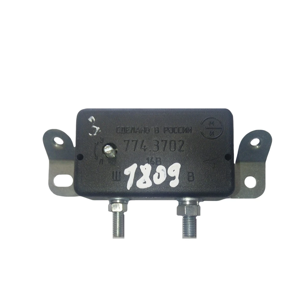 Регулятор напруги 14 В РР362Б1.3702 ВгТЗ ДТ-75, ГАЗ 53, МТЗ 80, МТЗ 82