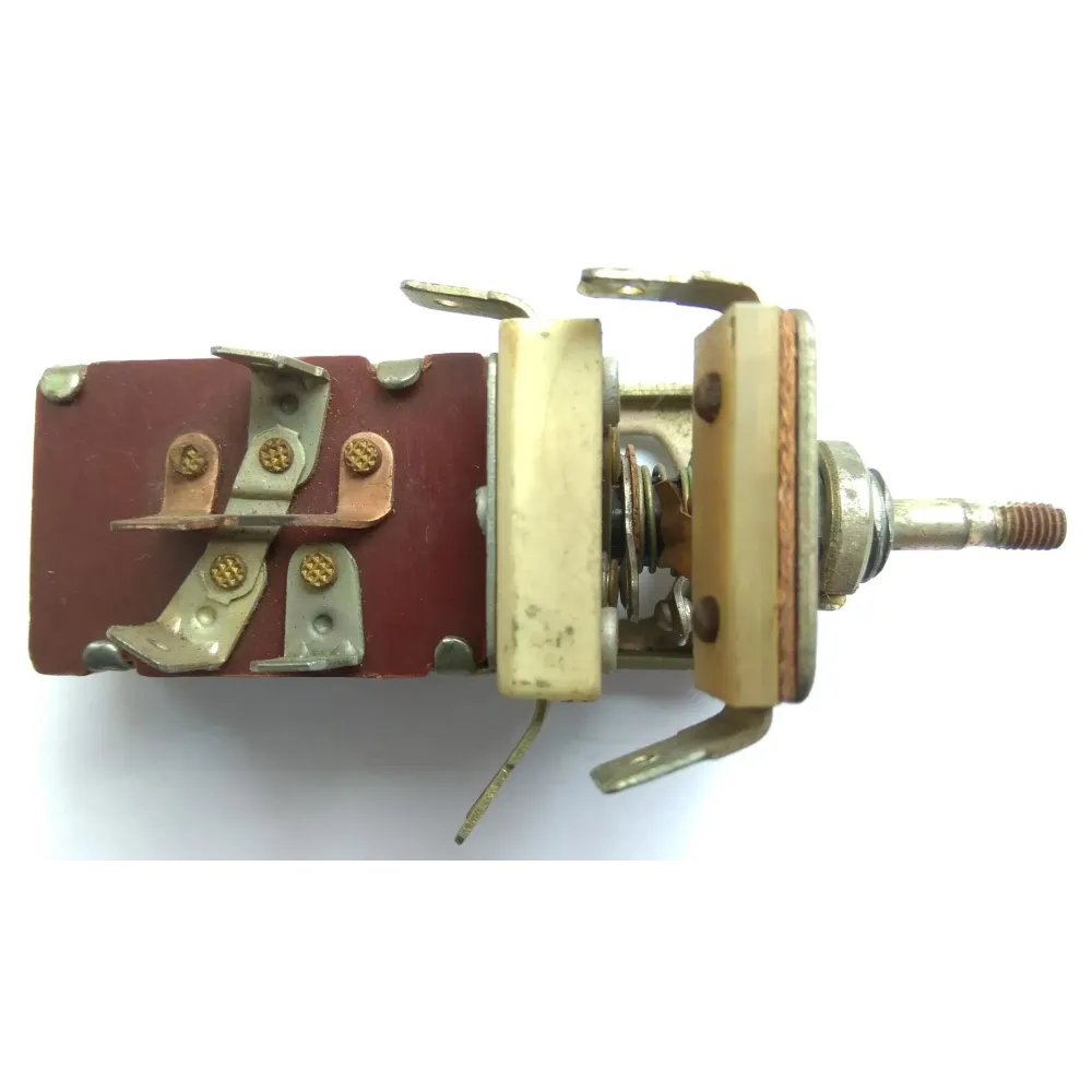 Переключатель света центральный 41.3709 ГАЗ 53