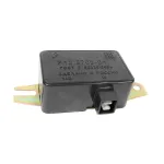 Регулятор напруги штекерний 14 В 13.3702