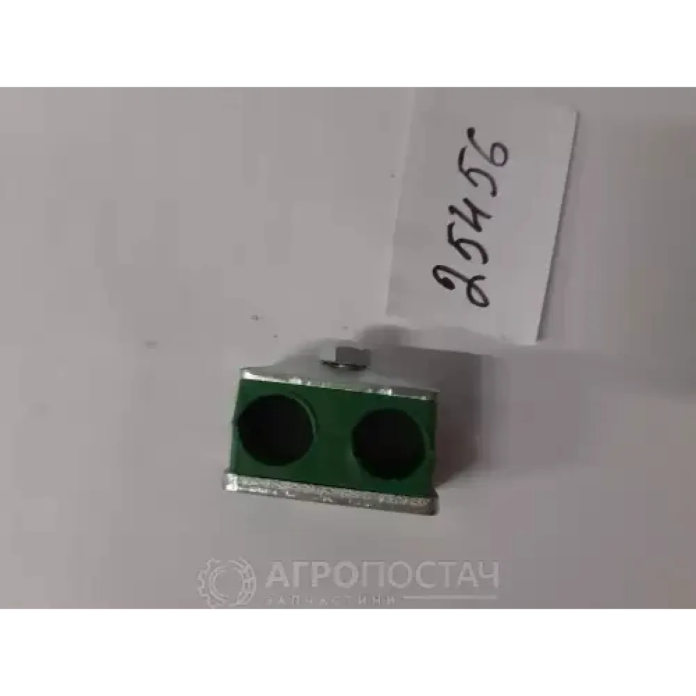 Подвійне кріплення для труб зелене 550.1818